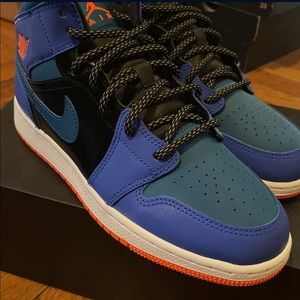 Size 6 grade school/youth new